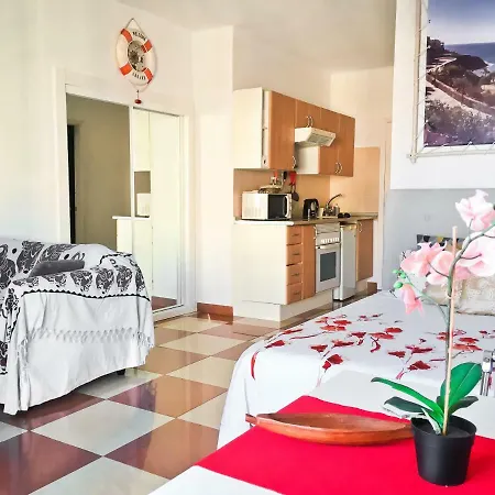 Elena Apartment *